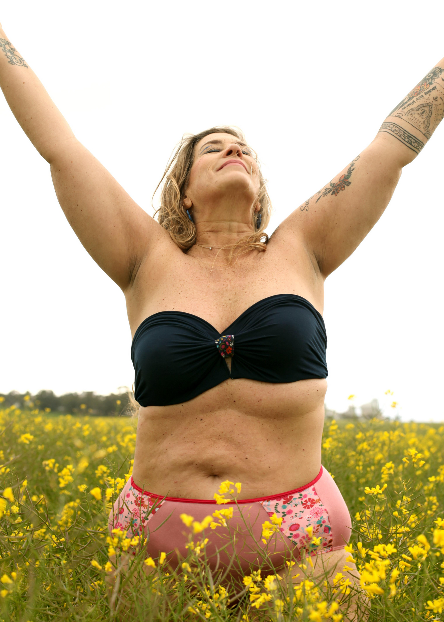 Clearance - High-cut brief - Magic Meadow - Rose