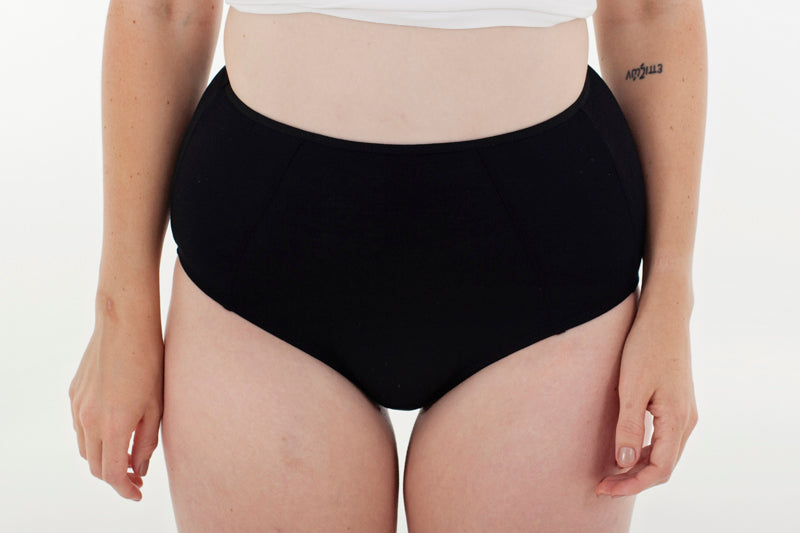 High-cut brief - black